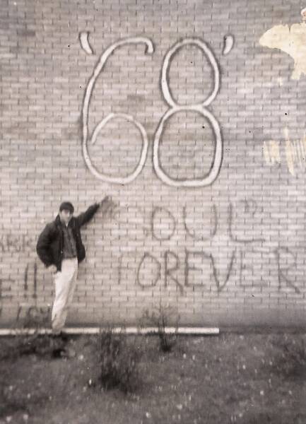 Bill Brady points out Mike Schaeffler's work on the side of the gym!! 